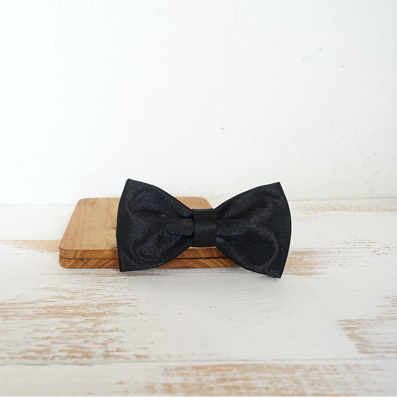 Chic Black Velvet Dog Collar