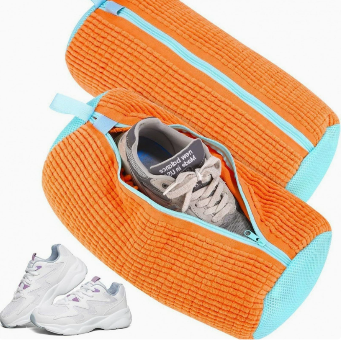 Cushioned Shoe Wash Bag